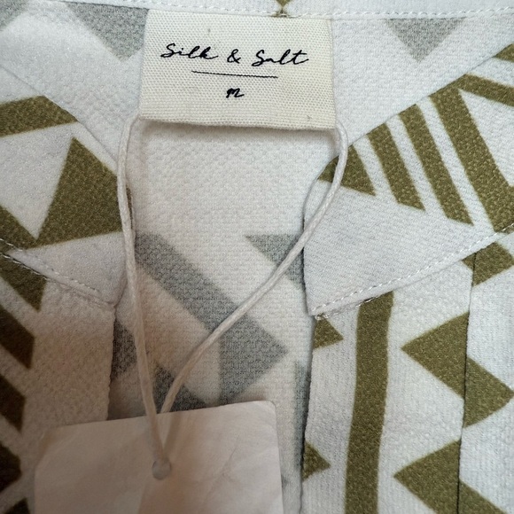 Silk & Sand Khaki White Geometric Print Flouncy Boho Dress or Coverup Size LP - Picture 8 of 11